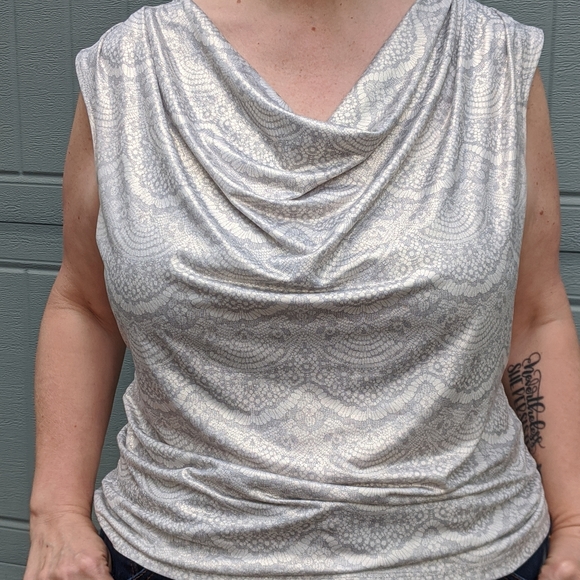 Slinky top + metallic cardigan - Picture 4 of 13